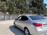 Hyundai Elantra-5