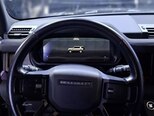 Land Rover Defender-6