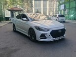 Hyundai Elantra-3