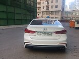 Hyundai Elantra-5