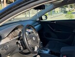 Volkswagen Passat-11