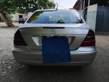 Mercedes E 220-4