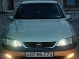 Opel Vectra-3