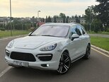Porsche Cayenne GTS-1