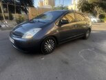 Toyota Prius-2