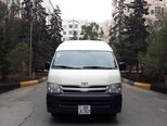 Toyota HiAce-1
