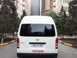 Toyota HiAce-2