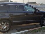 Audi Q7-3