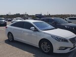 Hyundai Sonata-2