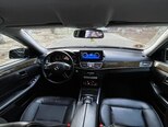 Mercedes E 220-12