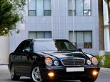 Mercedes E 220-2