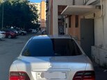 Mercedes E 220-3