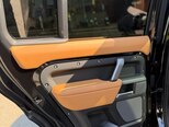 Land Rover Defender-17