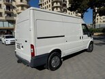 Ford Transit-10