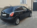 Kia Rio-5