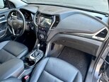 Hyundai Santa Fe-13