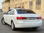 Hyundai Sonata-8