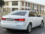 Hyundai Sonata-11