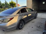 Hyundai Sonata-5