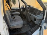 Ford Transit-8