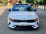 Kia K5-1