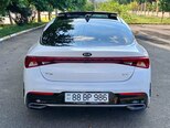 Kia K5-8