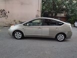 Toyota Prius-4