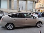 Toyota Prius-5