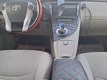 Toyota Prius-9