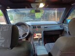 Mercedes E 240-5