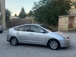 Toyota Prius-2