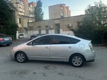 Toyota Prius-3