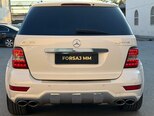 Mercedes ML 63 AMG-10