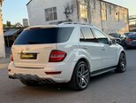 Mercedes ML 63 AMG-11
