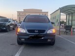 Opel Zafira-1