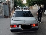 Mercedes 190-2