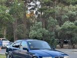 BMW 320-1