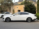 Hyundai Sonata-4