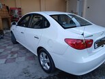 Hyundai Elantra-9
