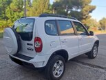 Chevrolet Niva-5