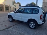 Chevrolet Niva-7