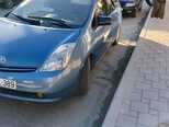Toyota Prius-5