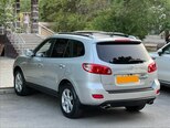 Hyundai Santa Fe-10