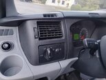 Ford Transit-12