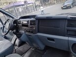 Ford Transit-11
