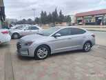 Hyundai Elantra-9