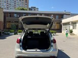 Hongqi HS5-4