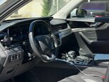 Hongqi HS5-11