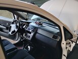 Nissan Tiida-4