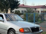 Mercedes C 220-2